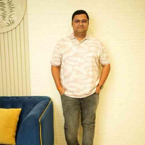 Sindhi Larkana Groom Marriage Biodata Id 64381